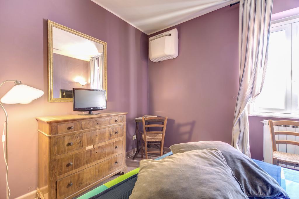 Frangipane Apartment Рим Стая снимка